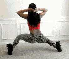 girls naked butt gif|Twerking 